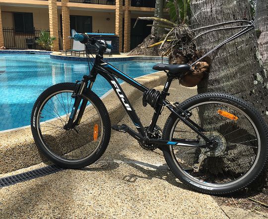 Cairns Bicycle Hire Oasis Inn Holiday Accommodation